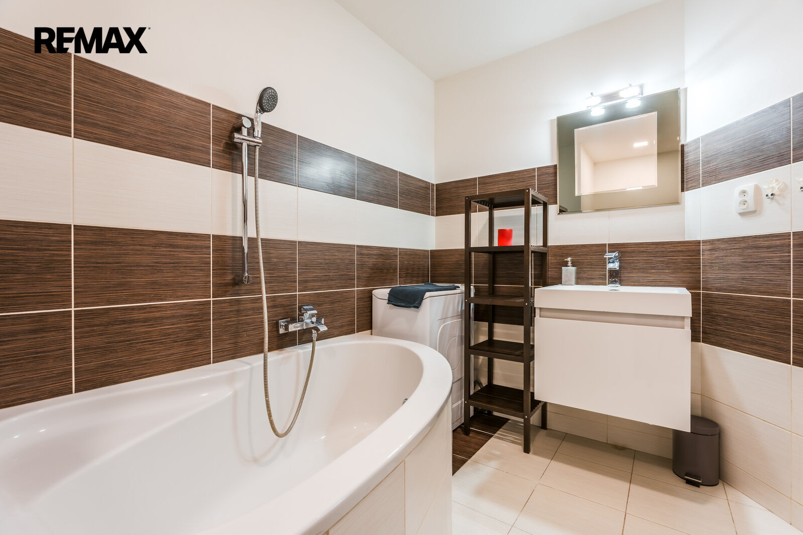 Pronájem bytu 3+kk, 63 m2, Praha