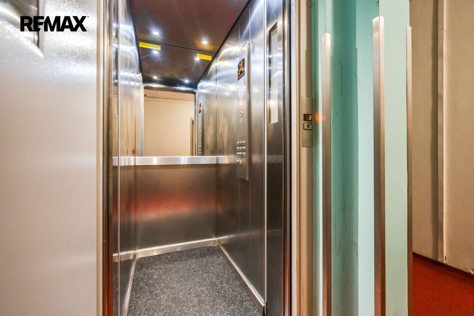 Pronájem bytu 3+kk, 63 m2, Praha