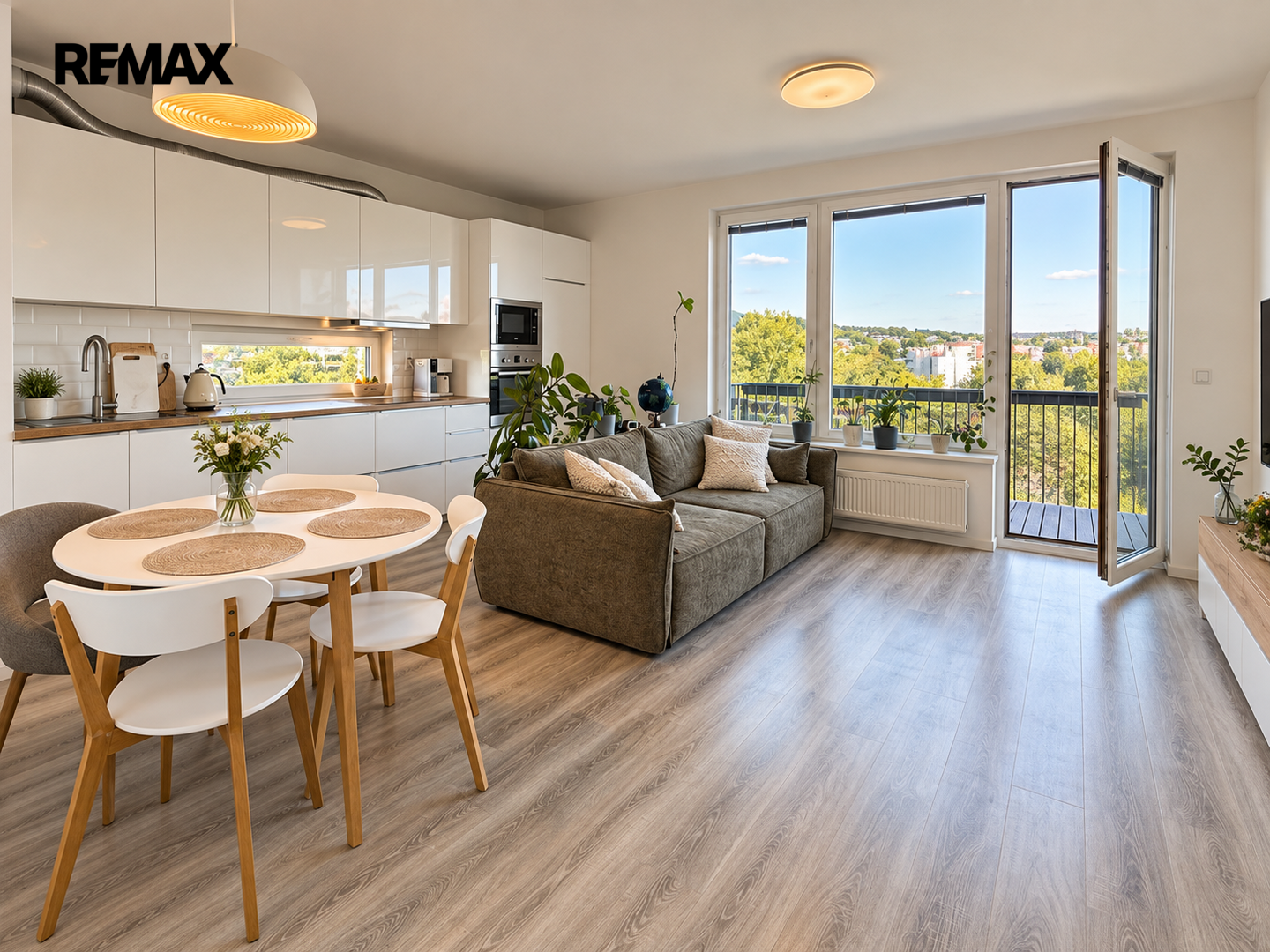 Prodej bytu 2+kk, 57 m2, Praha