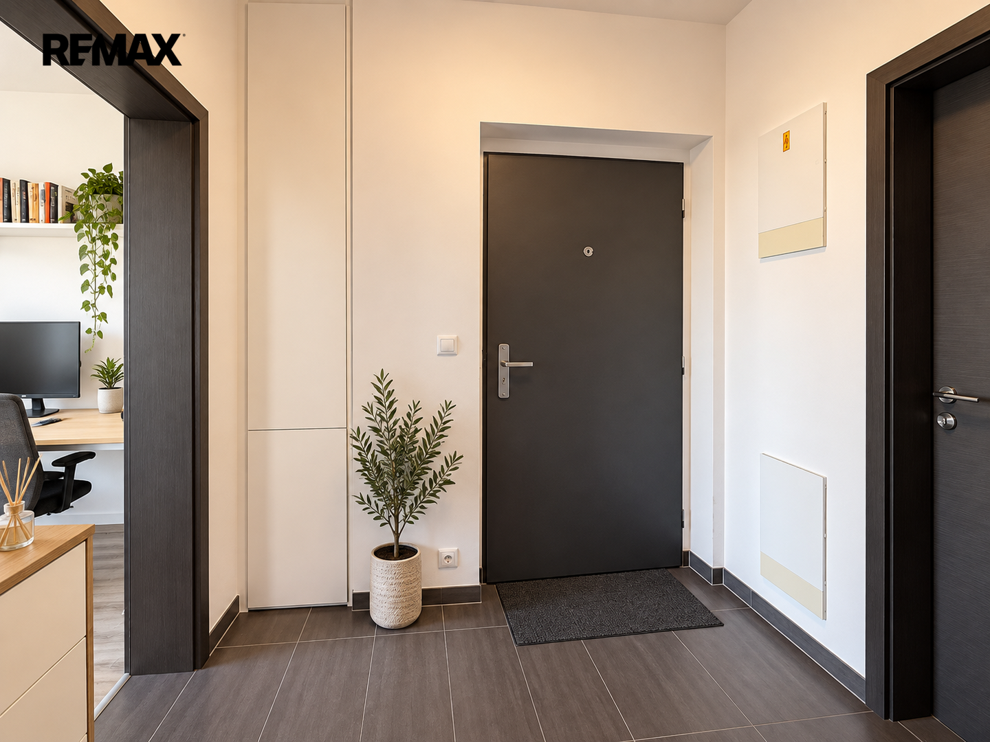 Prodej bytu 2+kk, 57 m2, Praha