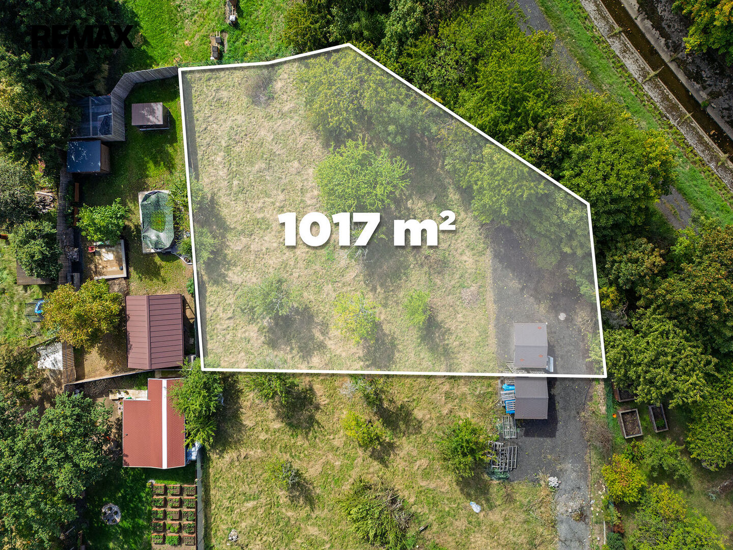 Prodej pozemku, 1017 m2, Jirkov