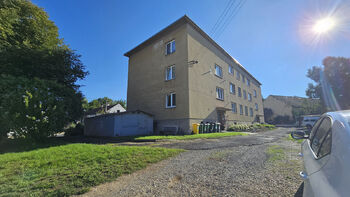 Prodej bytu 2+1 v družstevním vlastnictví, 64 m2, Hobšovice