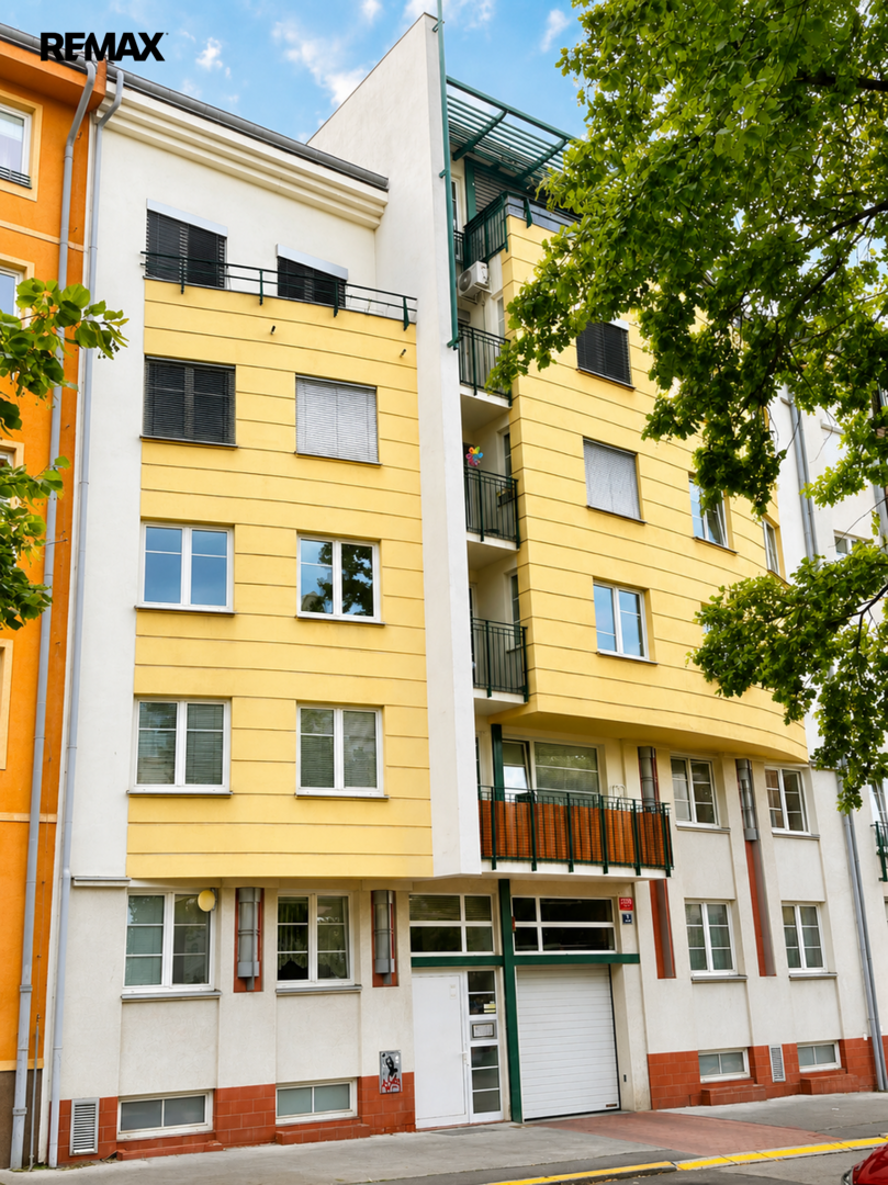 Pronájem bytu 2+kk v osobním vlastnictví, 42 m2, Praha 8 - Libeň