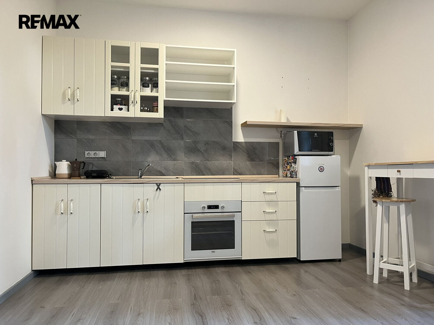 Pronájem bytu 1+kk v osobním vlastnictví, 30 m2, Kladno