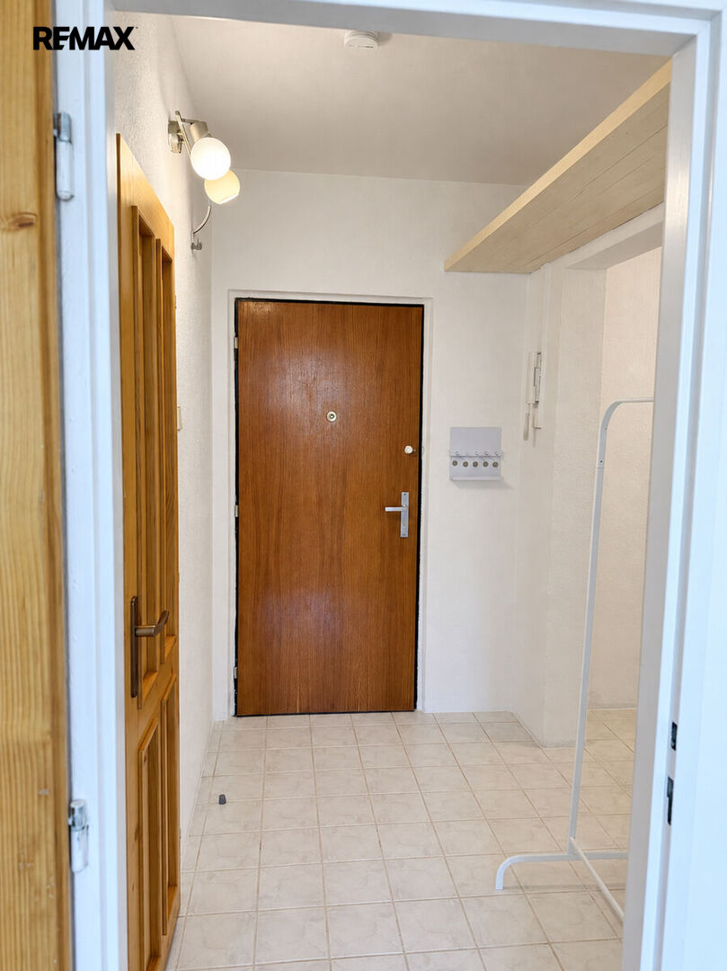 Pronájem bytu 2+kk, 62,5 m2, Praha