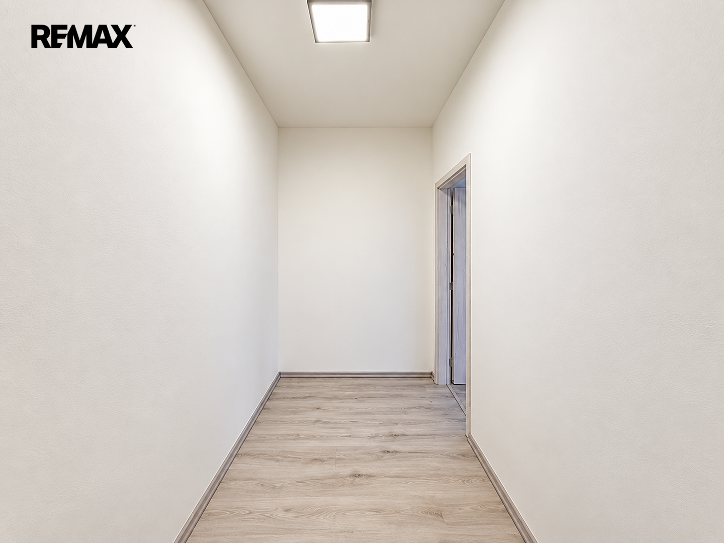 Prodej bytu 2+kk, 54 m2, Praha