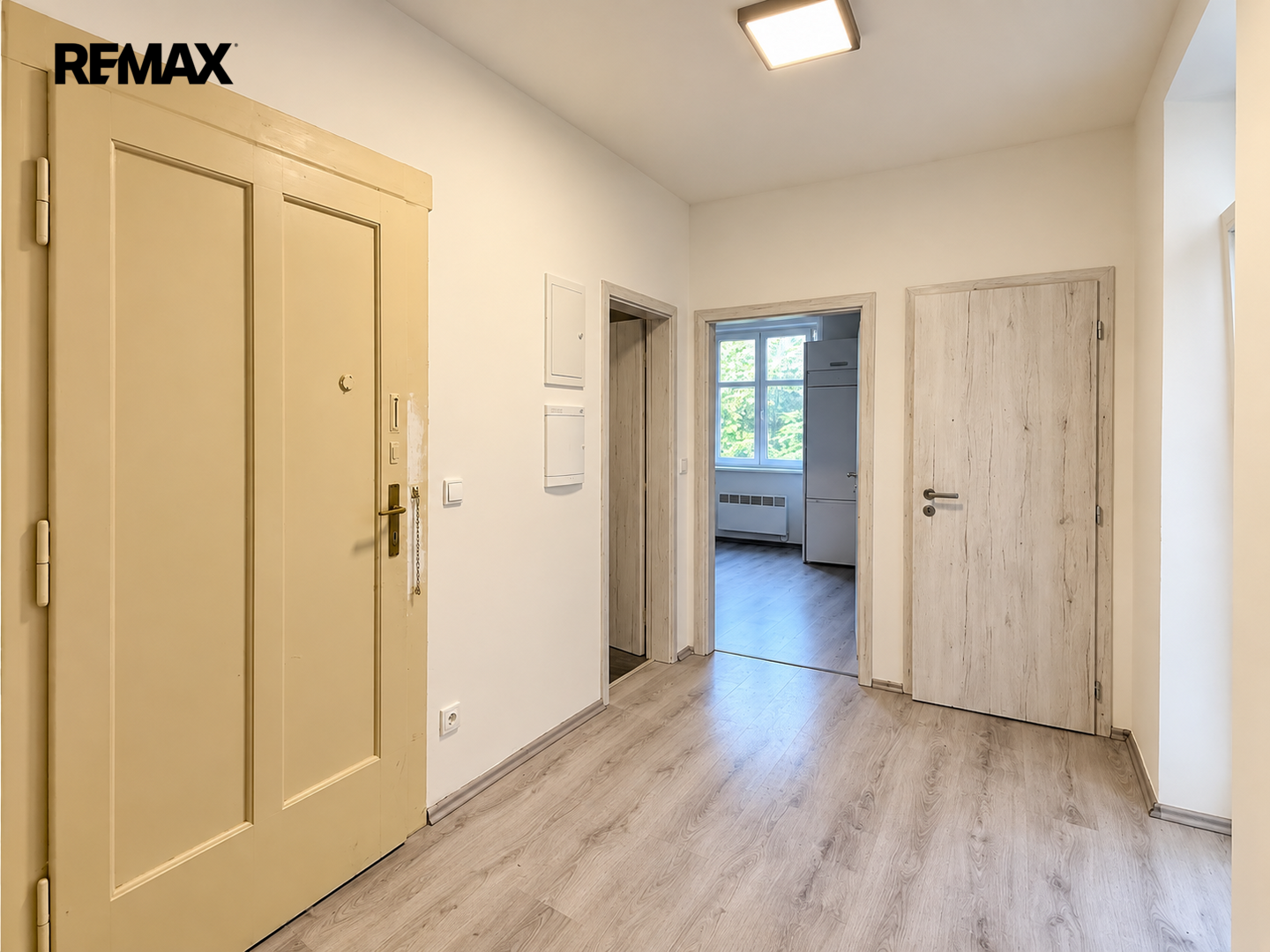 Prodej bytu 2+kk, 54 m2, Praha