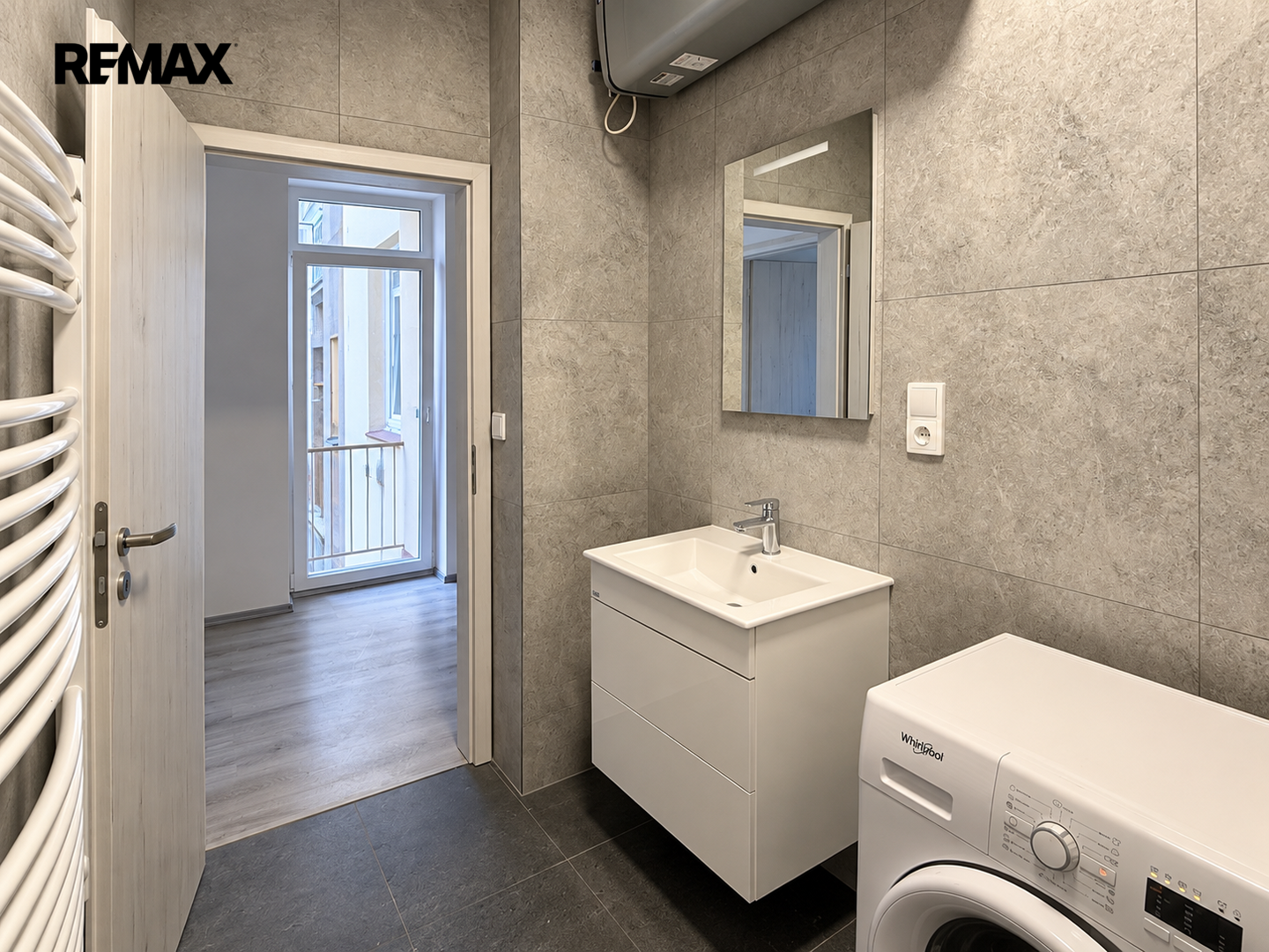 Prodej bytu 2+kk, 54 m2, Praha