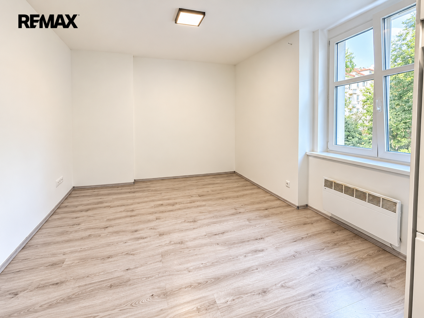 Prodej bytu 2+kk, 54 m2, Praha