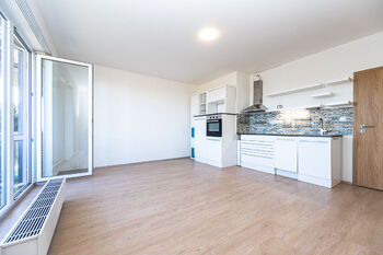 Pronájem bytu 1+kk v osobním vlastnictví, 31 m2, Hostivice