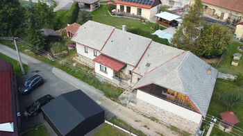 Prodej domu, 150 m2, Dvory