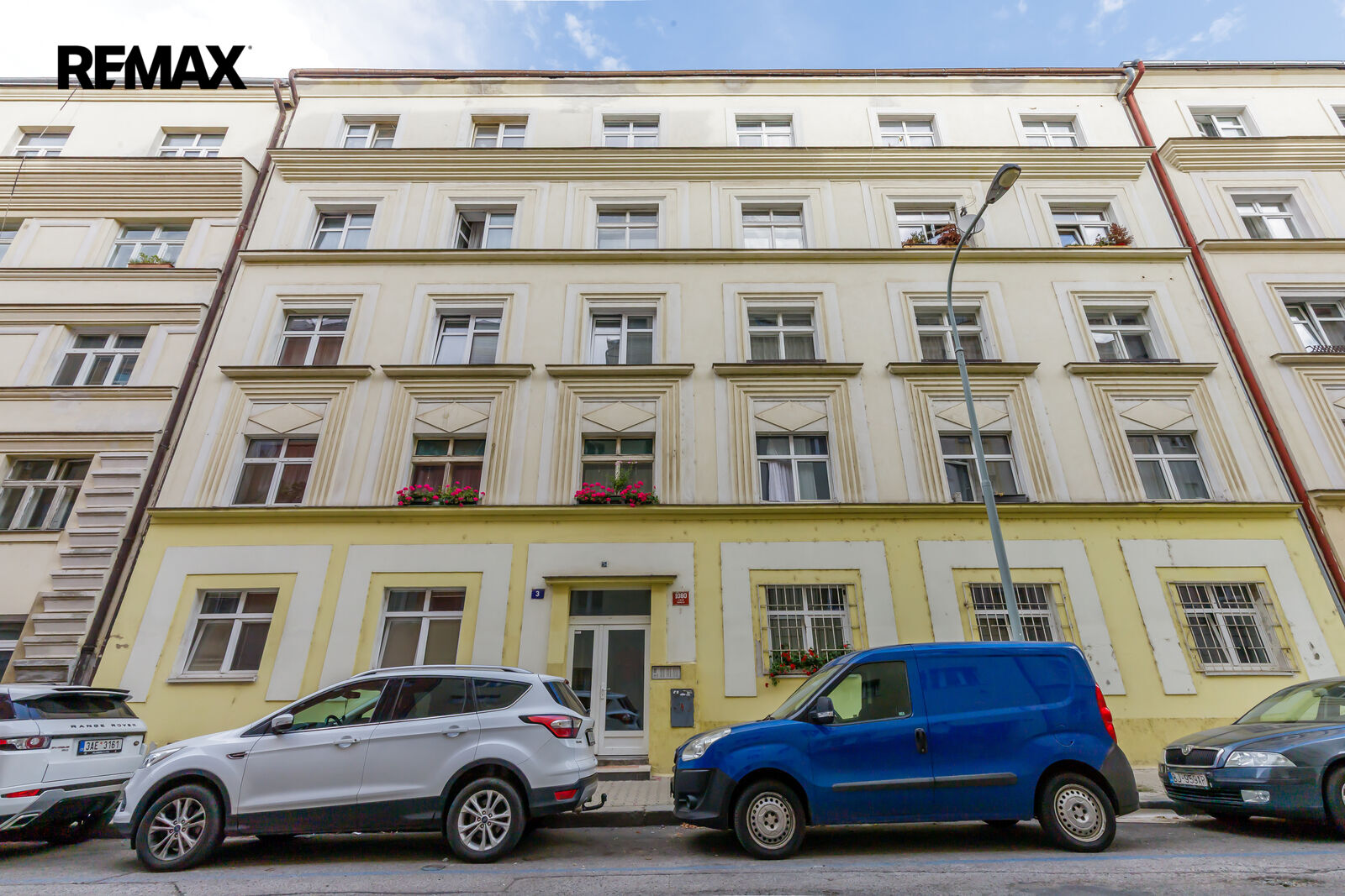 Prodej bytu 2+1, 43 m2, Praha