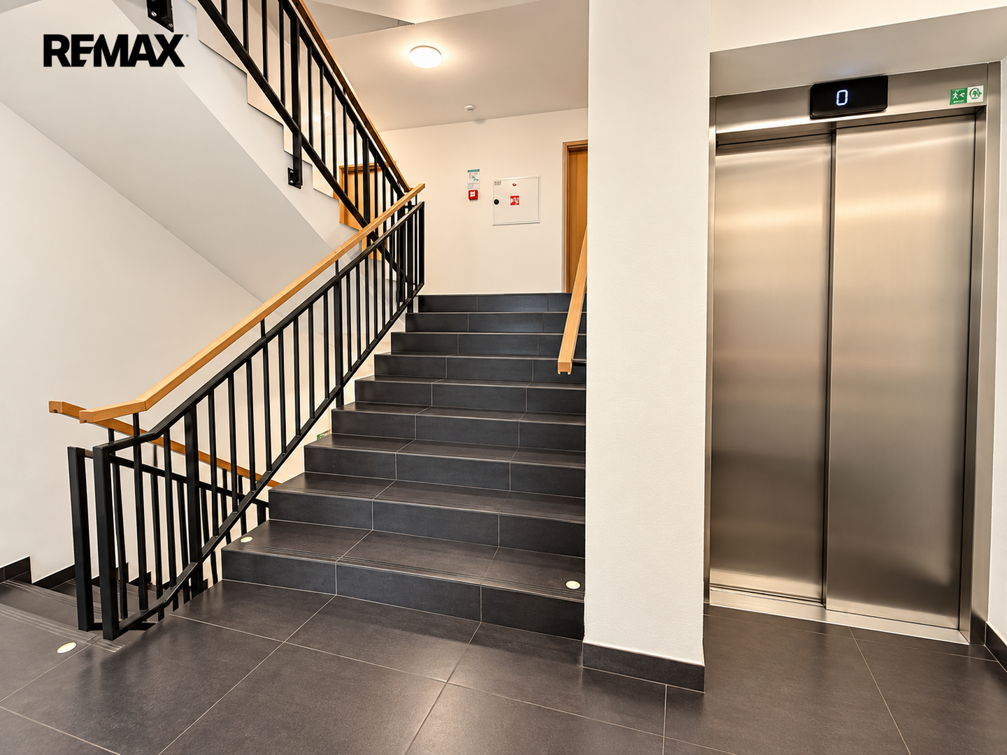 Pronájem bytu 3+kk, 82 m2, Praha