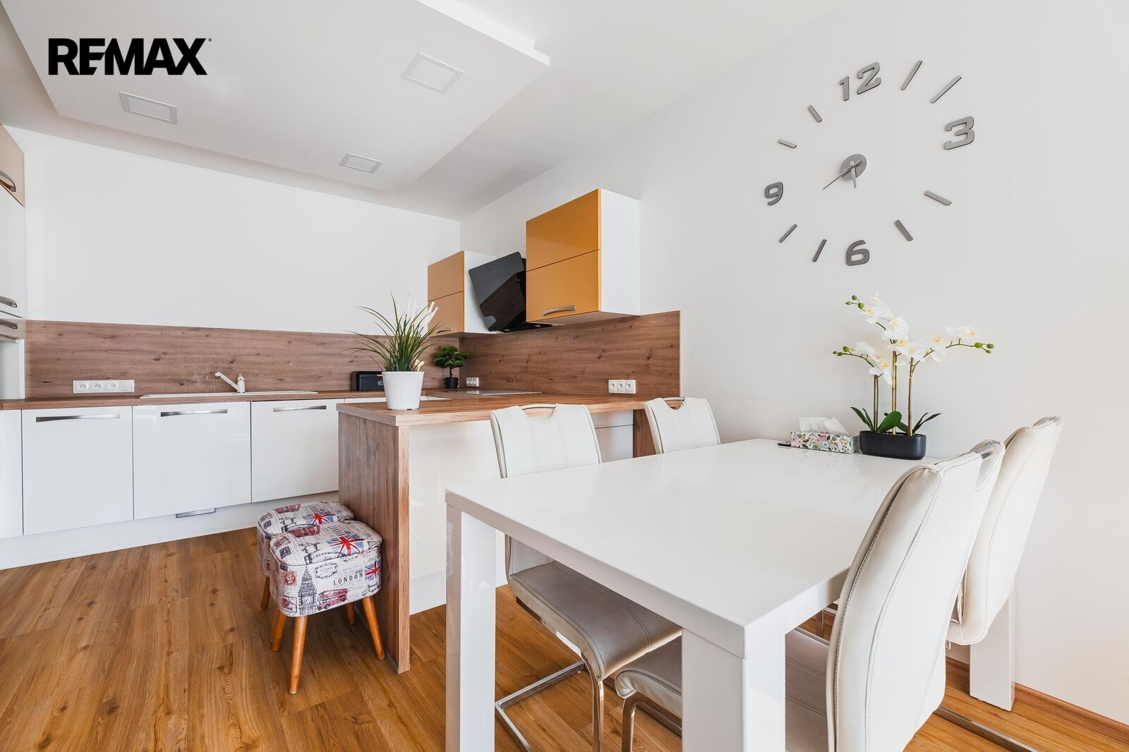 Pronájem bytu 3+kk, 75 m2, Praha