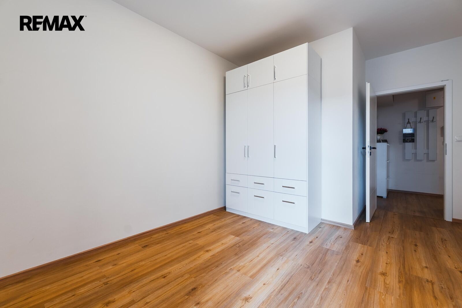 Pronájem bytu 3+kk, 75 m2, Praha