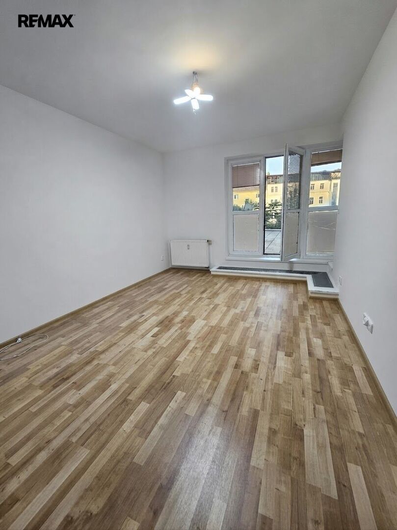 Pronájem bytu 2+kk v osobním vlastnictví, 40 m2, Praha 5 - Košíře