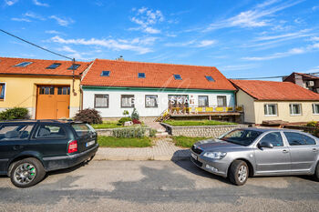 Prodej domu, 180 m2, Velatice