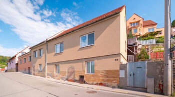 Prodej domu, 200 m2, Křtiny