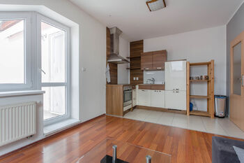 Pronájem bytu 2+kk v osobním vlastnictví, 59 m2, Brno