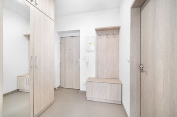 Pronájem bytu 1+kk v osobním vlastnictví, 28 m2, Brno